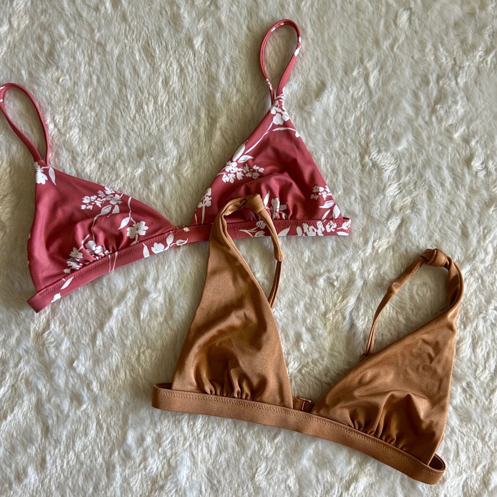 Two Tori Praver Triangle Bikini Top Swimsuit Pink Floral Gold Metallic‎ - Small